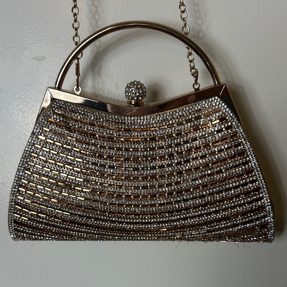Elegant Silver Evening Clutch